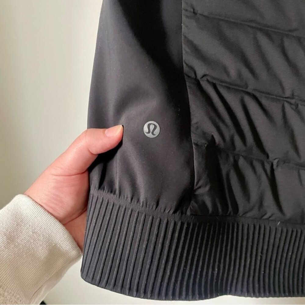 Lululemon Down & Around Vest Black Size 6 - Picture 10 of 10